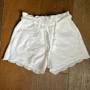 Gap girls eyelet shorts size s